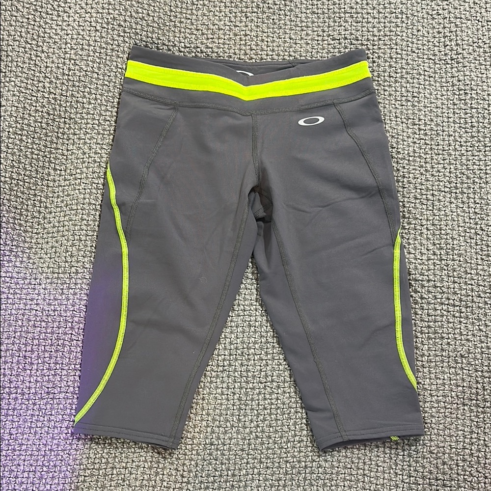 Oakley Gray and Yellow Athletic Capri Leggings